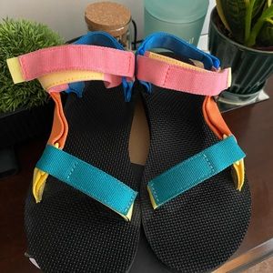 Women’s Teva Sandal